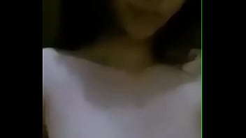 Jilbab – Eksplorasi Sensual Di Twitter.ts