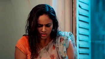 Bintang Film Selatan Swetha Yang Menggoda