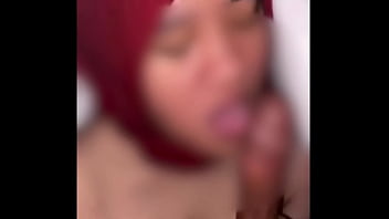 Ngentot Memek Sempit Pake Jilbab Merah Kontol Gede