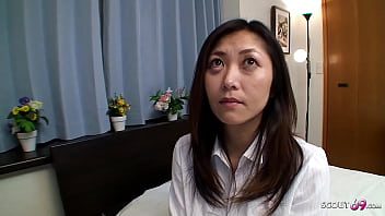 Ibu Tiri Jepang Dewasa Menggoda Untuk Bercinta Dan Diberi Creampie Dalam Jav Tanpa Sensor