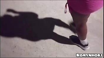 Berjalan-jalan Di Rio De Janeiro, Cowok Besar Ini Malah Mampir Ke Rumah Cewek Tak Dikenal Dan Ngentot Tanpa Kondom Sampai Puas Dalam-dalam