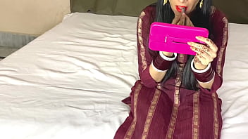 Malam Karwa Chauth, Bhabhi Rumah Tangga Menggairahkan