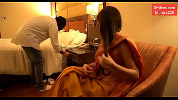 Pasangan India Bercinta Dengan Penuh Gairah