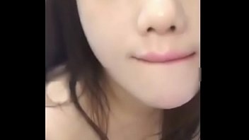 Gadis Cina Cantik Yang Mahir Memberikan Kenikmatan