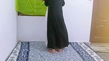 Gadis Muda India Desi Istri Selingkuh, Ferzana Bhabhi Pakai Abaya Hijab Ngentot