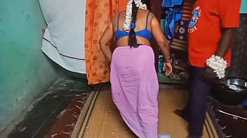 Pemuda India Bercinta Dengan Tante Desi Yang Menggairahkan