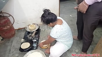 Ibu Tiri India Panas Bercinta Di Dapur