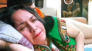Ibu Tiri India Digoyang Keras Oleh Anak Tirinya.