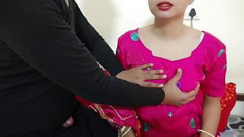 Guru India Menggoda Muridnya, Memamerkan Payudara Besar Dan Lembutnya, Closeup Memek Dan Pantat, Mengajarkan Cara Fucking Hardcore Dan Memuaskan Wanita