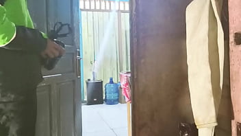 Ojol Iseng Ketahuan Lagi Asyik Ngesex Sendiri