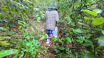 Petualangan Panas Di Hutan: Berburu Kenikmatan Sebelum Memetik Jamur